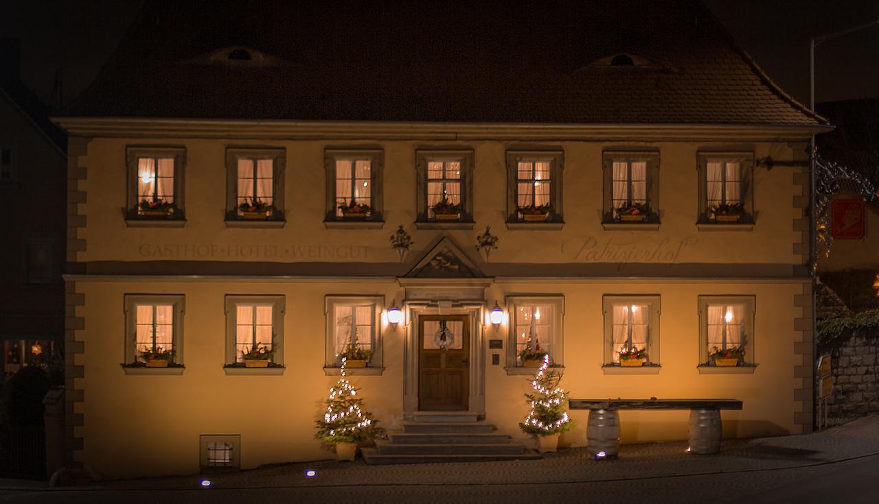 Der Patrizierhof - Weingut Gasthof Hotel - Familie Grebner Grosslangheim Экстерьер фото