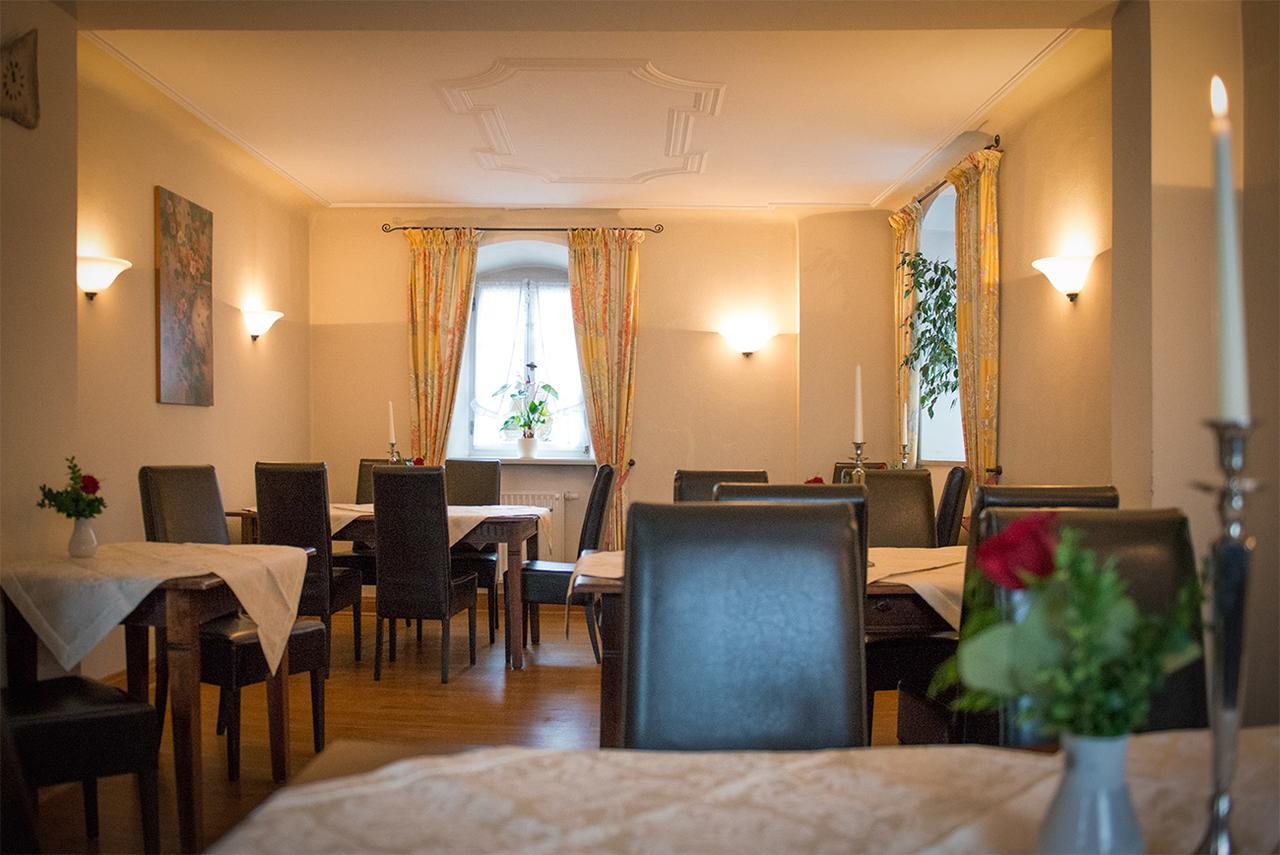 Der Patrizierhof - Weingut Gasthof Hotel - Familie Grebner Grosslangheim Экстерьер фото